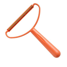 2 - in - 1 Portable Lint Remover – Long - Handle Brush & Sticky Roller for Clothes, Furniture & Carpets (1 Pc) - homeshop24.in - Best Price & Offers